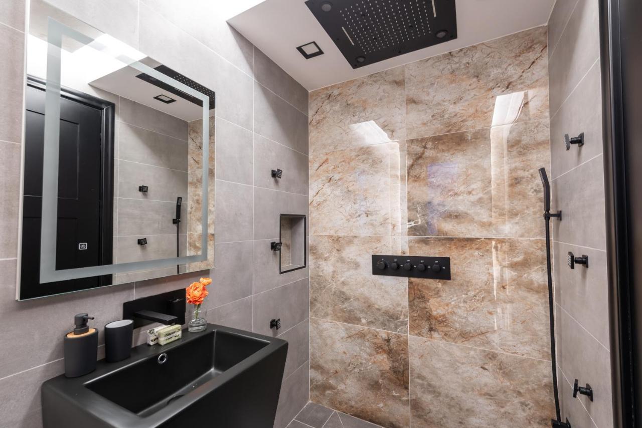 Luxury 2 Bed Apartment In The Heart Of St Julians San Julián Exterior foto
